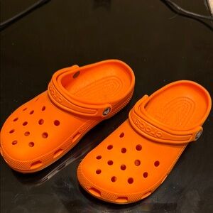 Women's crocs